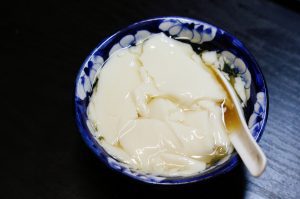 Làm tàu hủ (tào phớ) bằng gelatine và bột agar – easy tofu pudding dessert Douhua